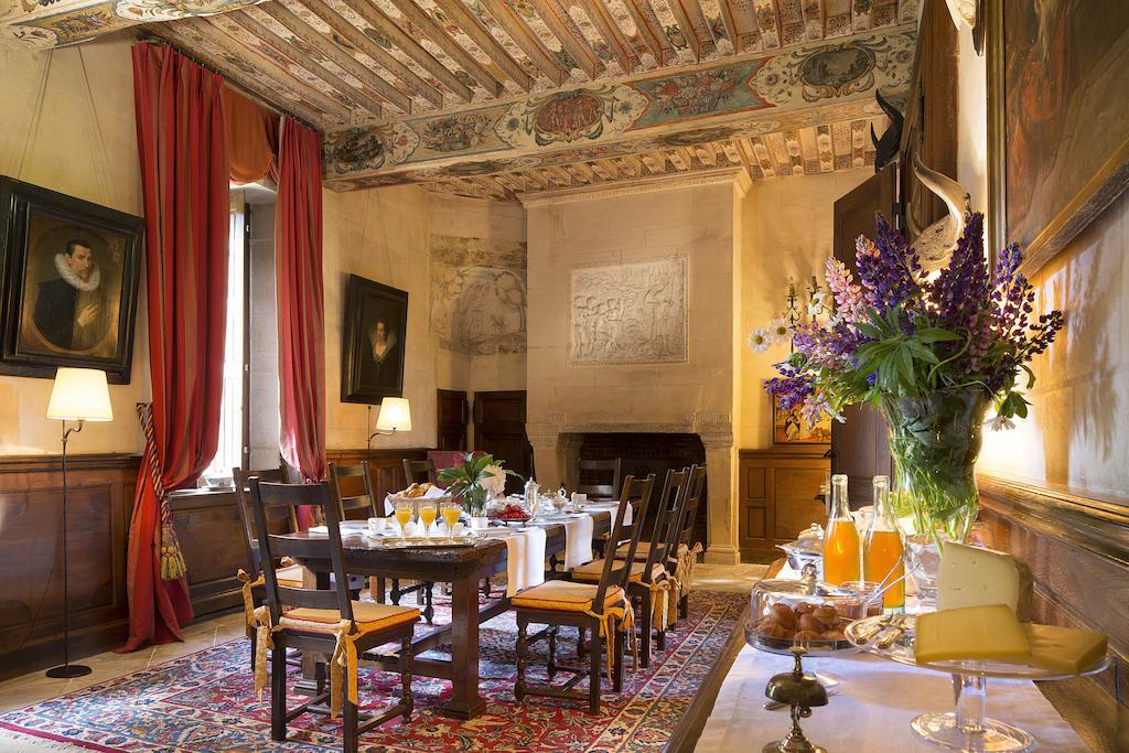 Chateau De Beneauville Bed & Breakfast Petiville  ภายนอก รูปภาพ